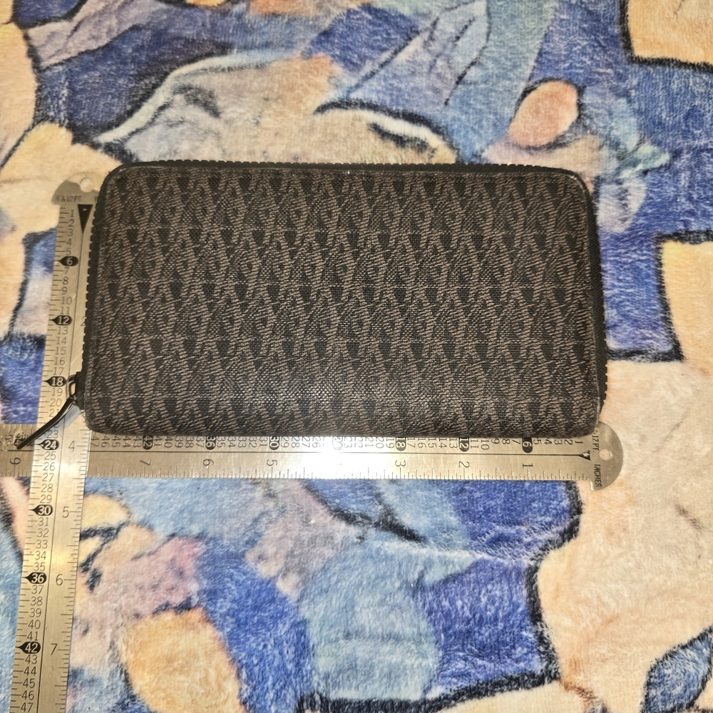 Saint Laurent Monogram Black Leather Wallet